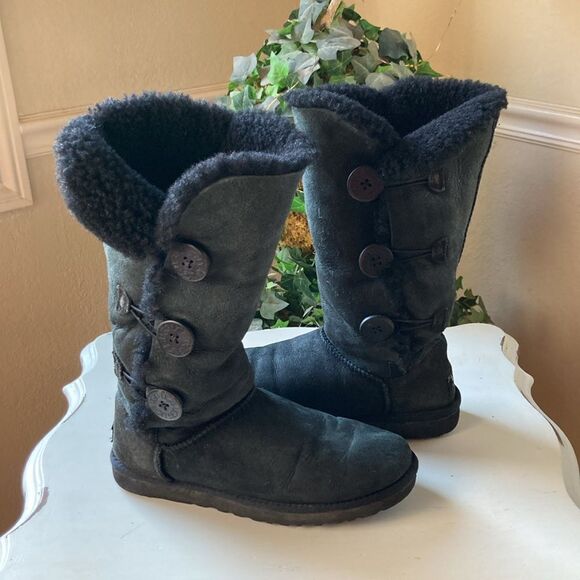 Ugg Bailey Triplet Button Tall Black Wash Black Snow Boots # 1874 Women’s Size 8 - Picture 3 of 16
